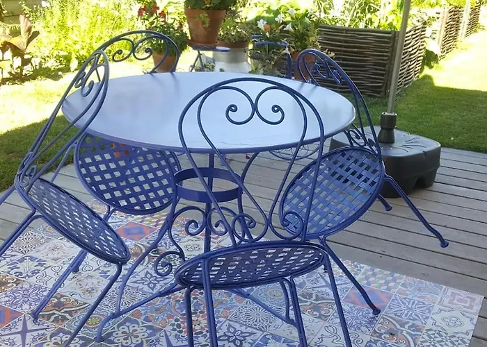 Appartement Dans Un Jardin